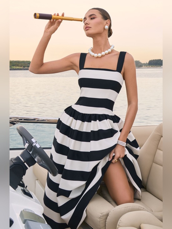 Club London Dresses & Skirts - MONTE CARLO
Black & White Striped Square-Neck Drop-Waist Midi Dress Size 10 (42)